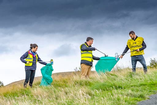 Clean Up Scotland Workers